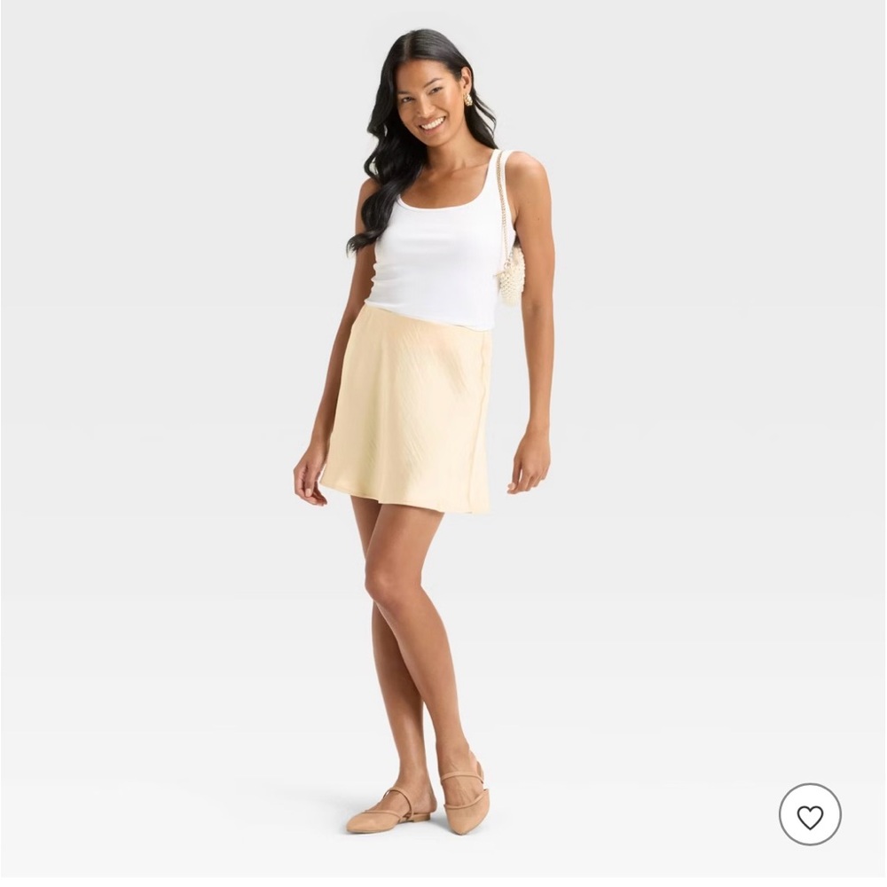 Elegant Cream satin Skirt